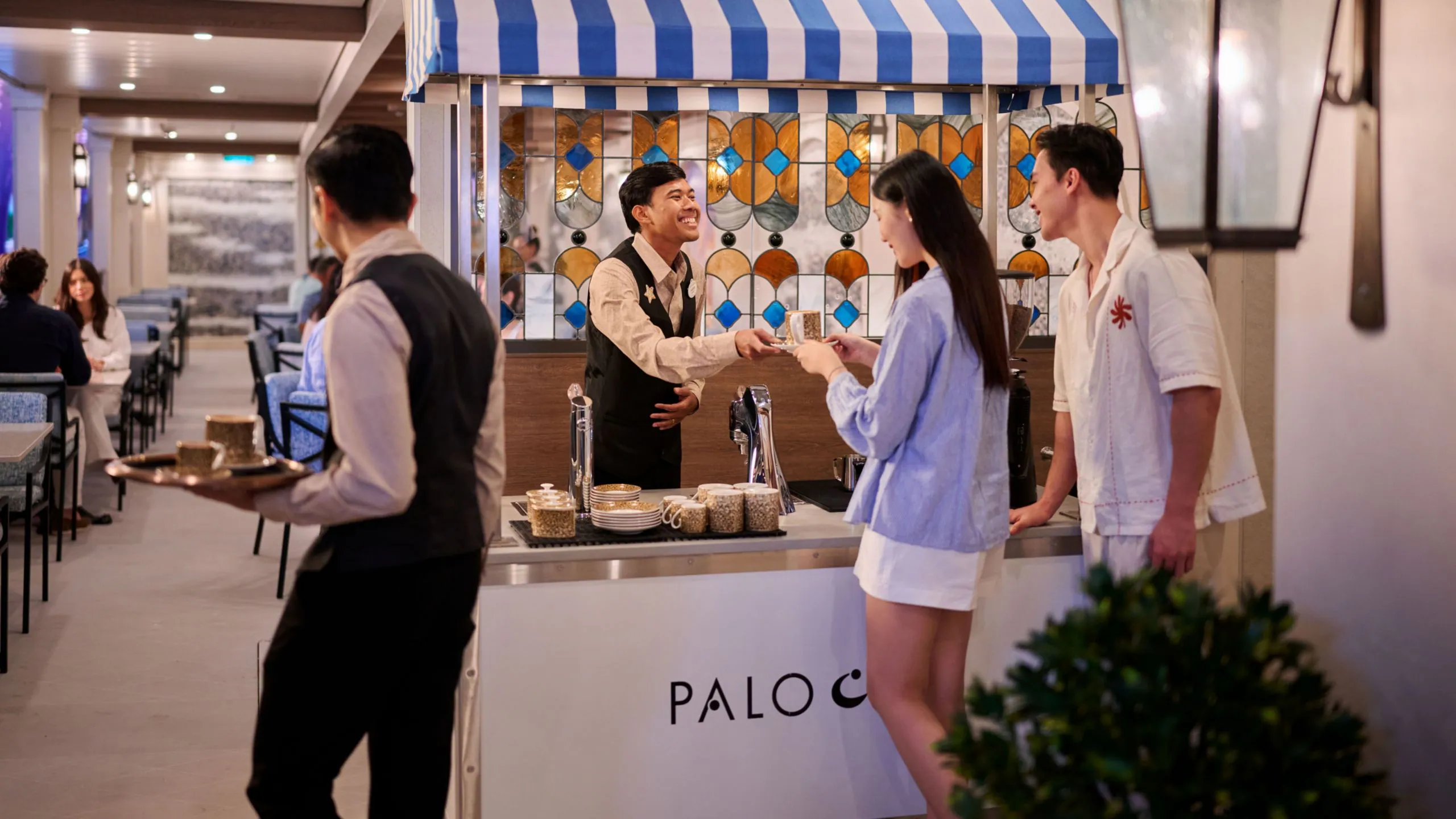 Palo Café interior